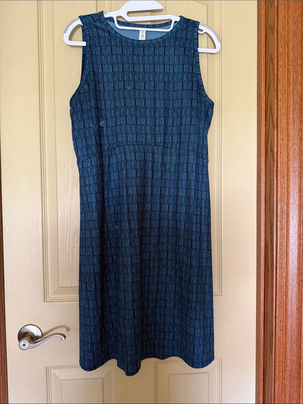 Aventura Sleeveless Navy Patterned Midi Dress